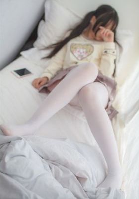 隔壁女邻居