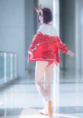 六间房