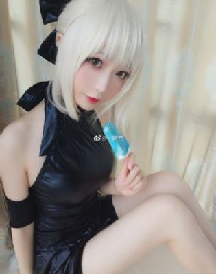 何以笙萧默
